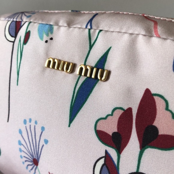 NEW Nylon Miu miu crossbody Bag wristlet - Picture 2 of 12